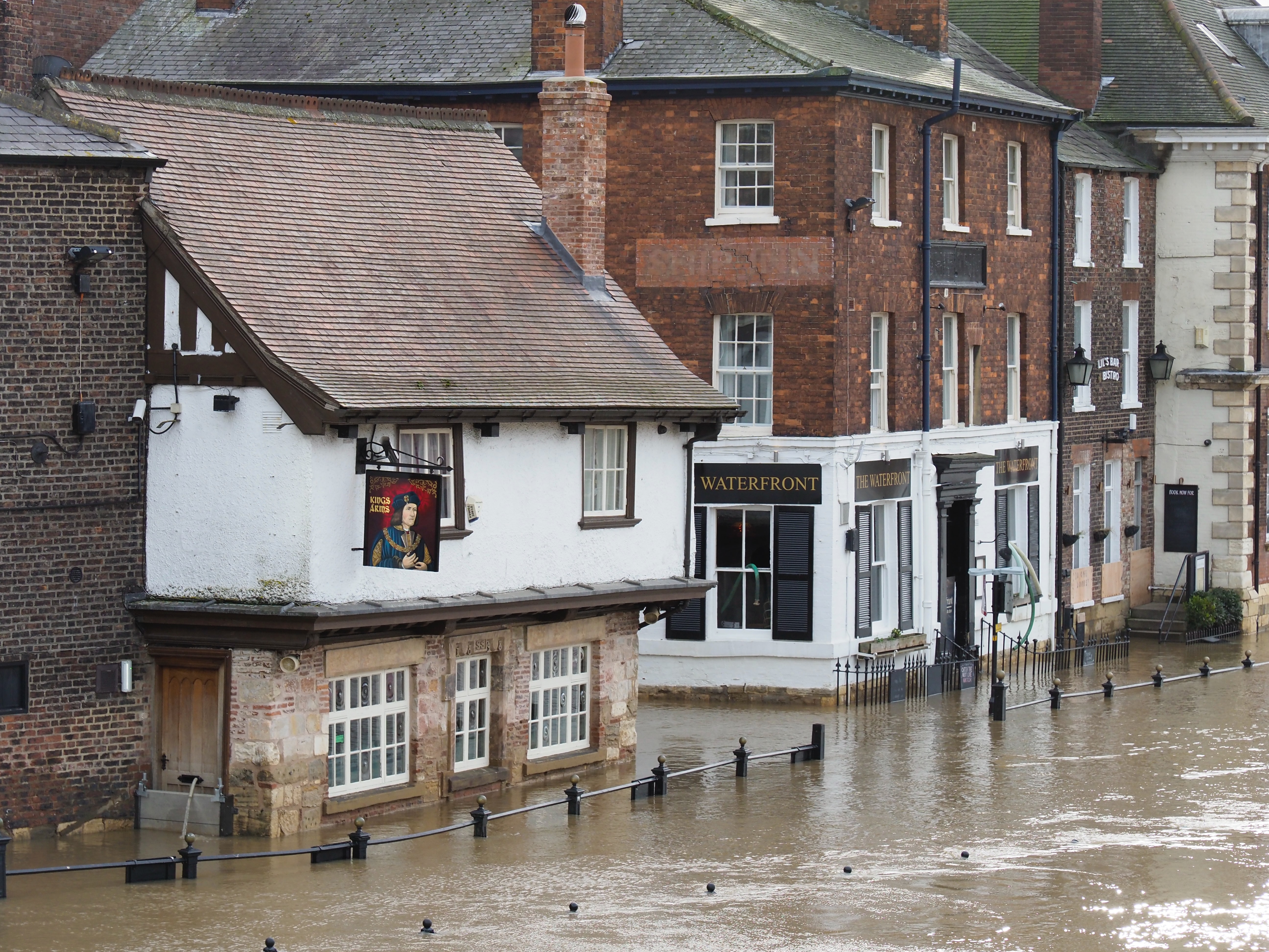 Advice and guidance for homeowners and businesses impacted by flooding